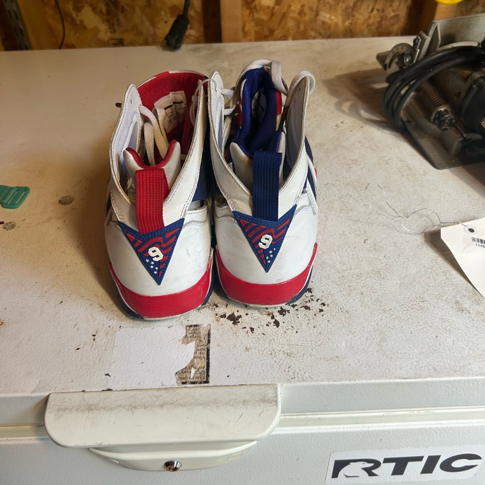 Jordan Athletic Shoes in White, Blue, and Red - Picture 5 of 6